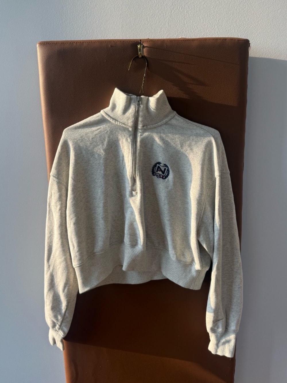 Women's Light Gray Cropped Quarter-Zip Sweatshirt with Crest